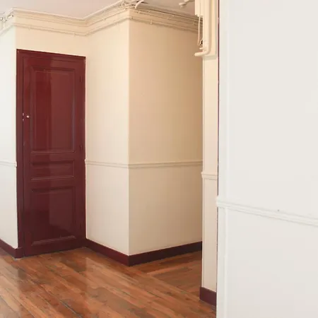 Bright & Equipped At The Gate To Paris Apartamento *